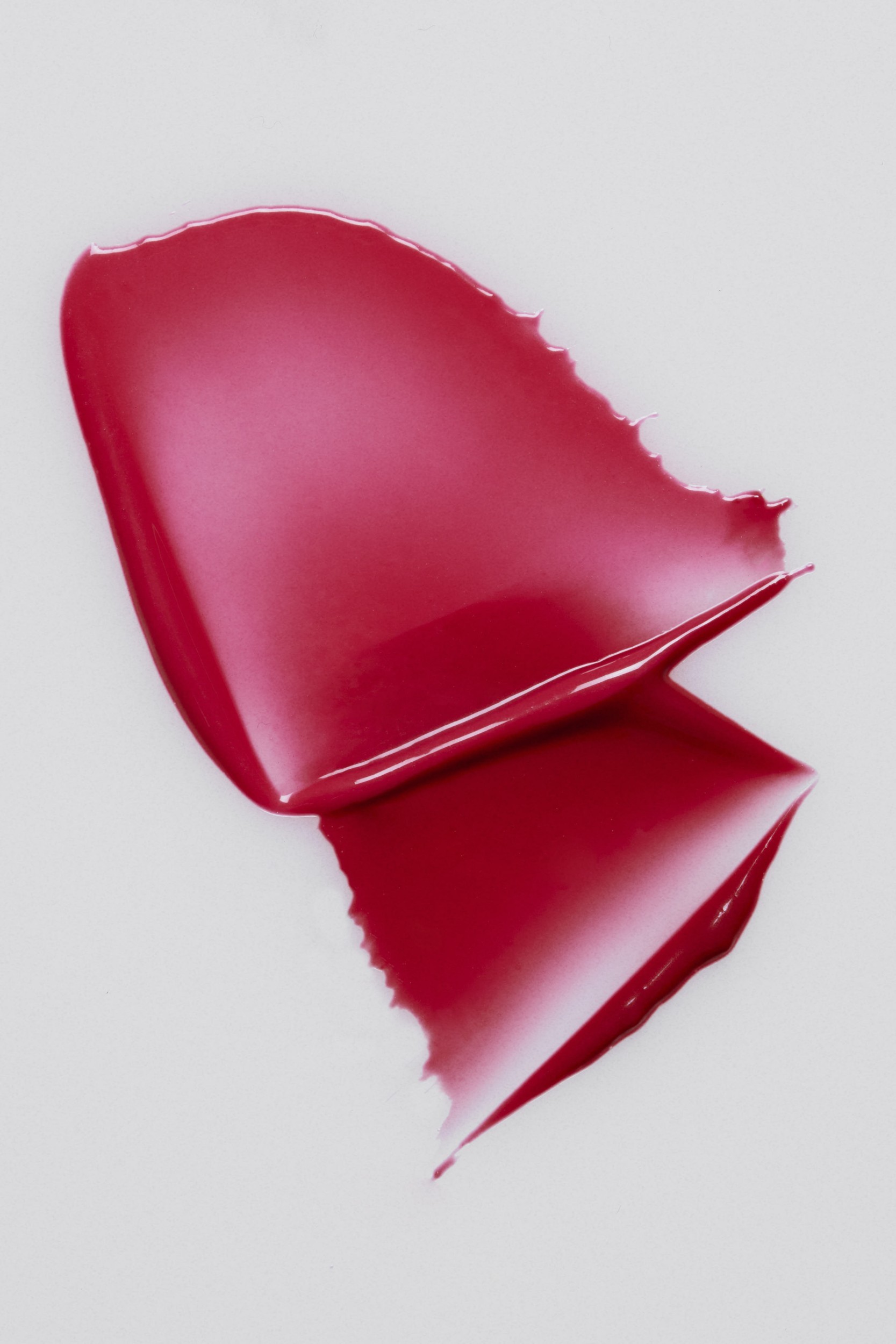 clarins_mu24_zoe_kovacs_240229_lob_texture_social_0310_plate_texture.jpg