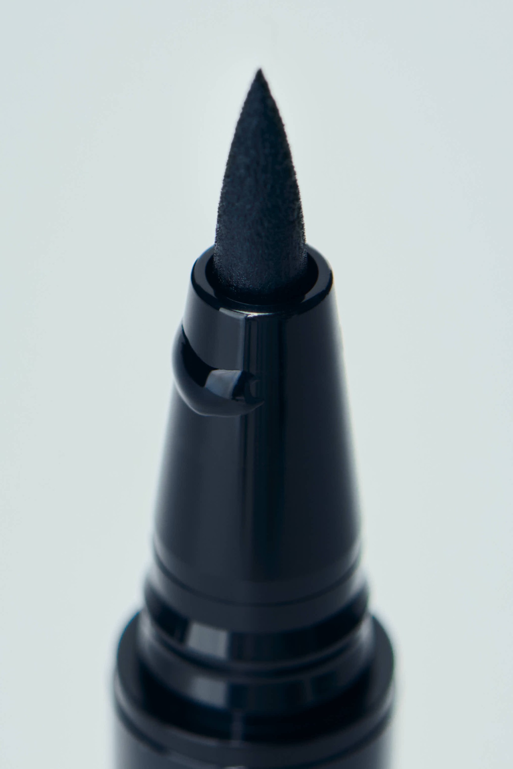 clarins_240624_zoe_kovacs_still_life_details_0287.jpg