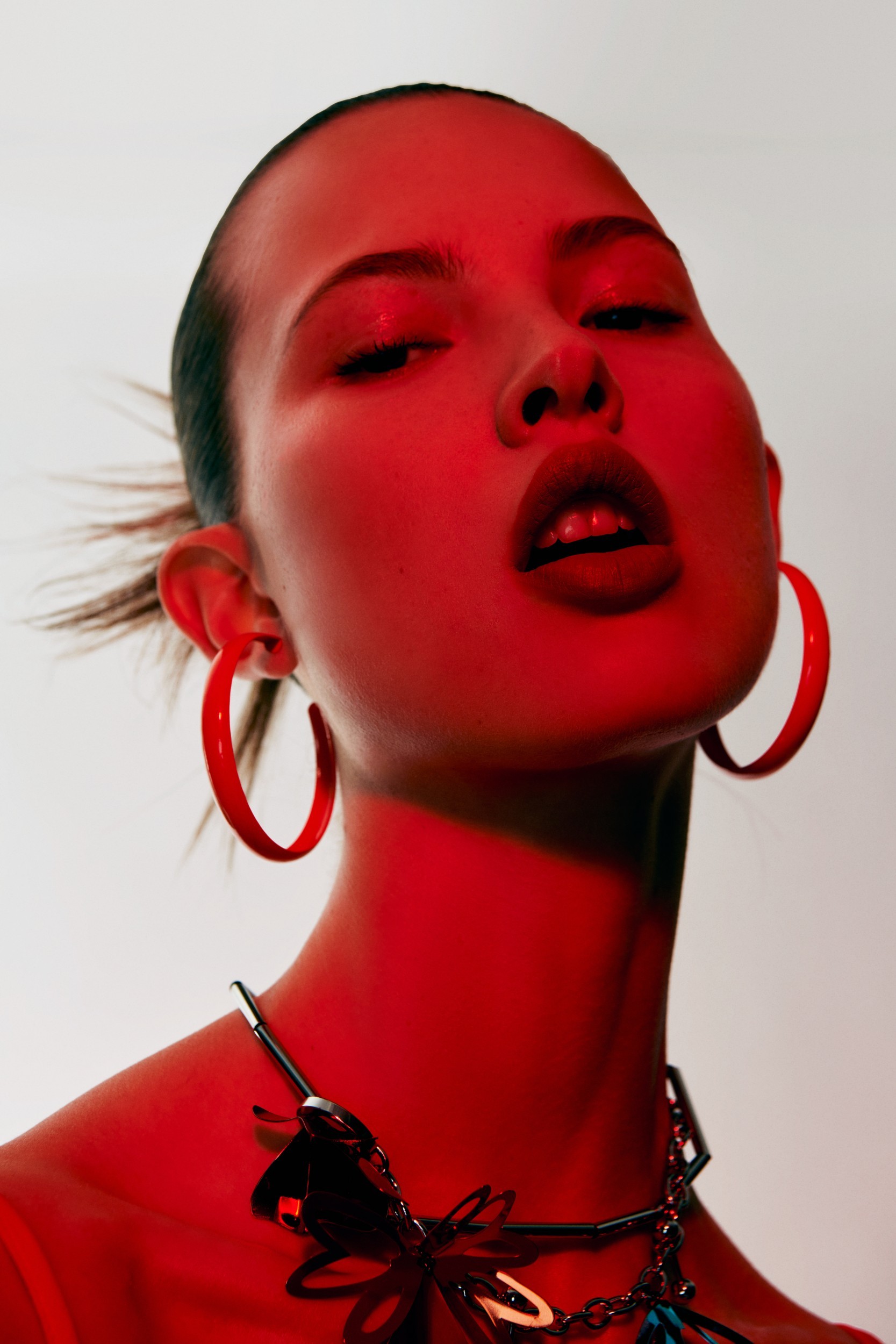 kylie_cosmetics_01-02_02_2023_410_an_apple_a_day_413116.jpg