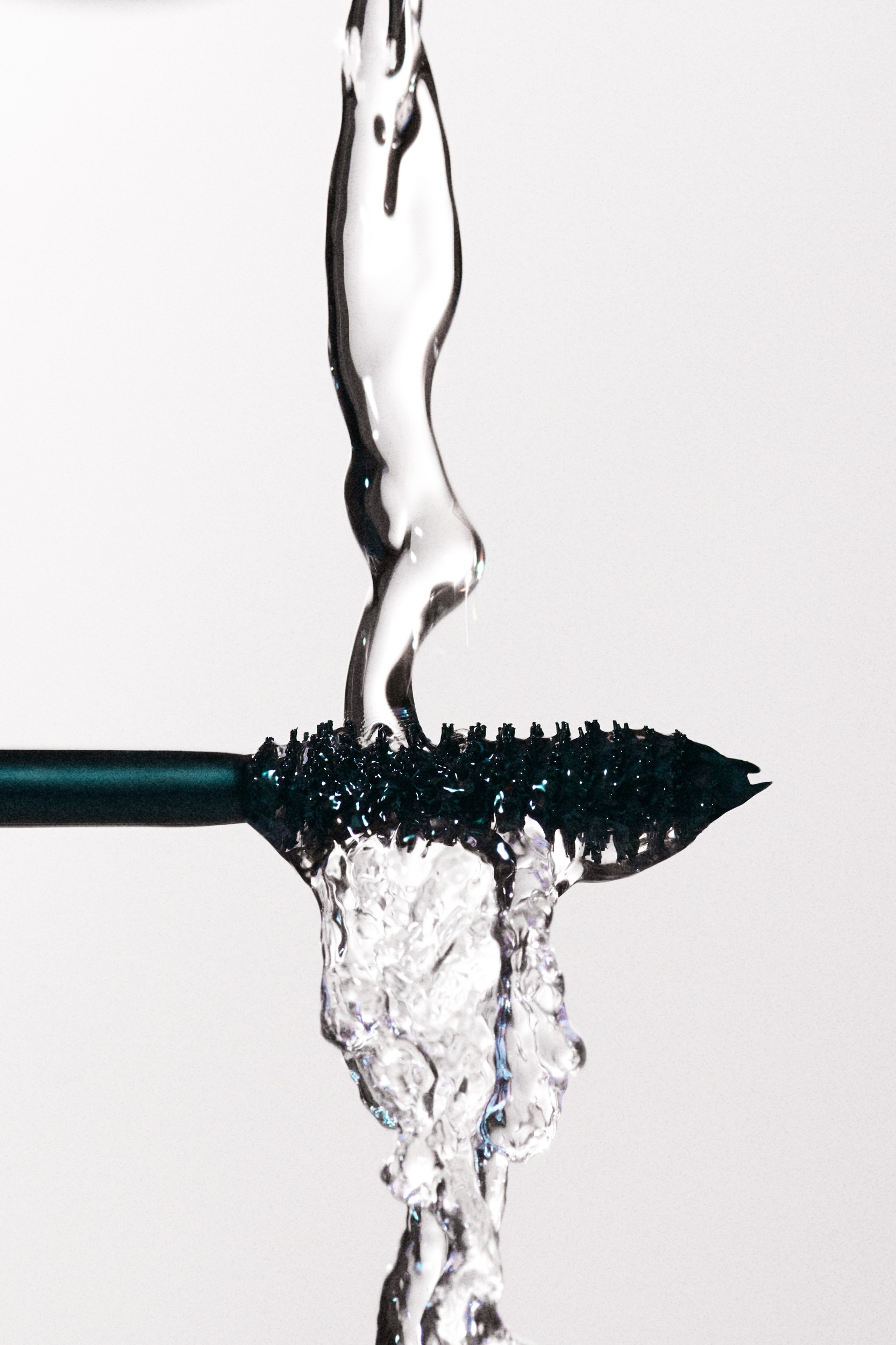 kylie_cosmetics_01-02_02_2023_405307.jpg