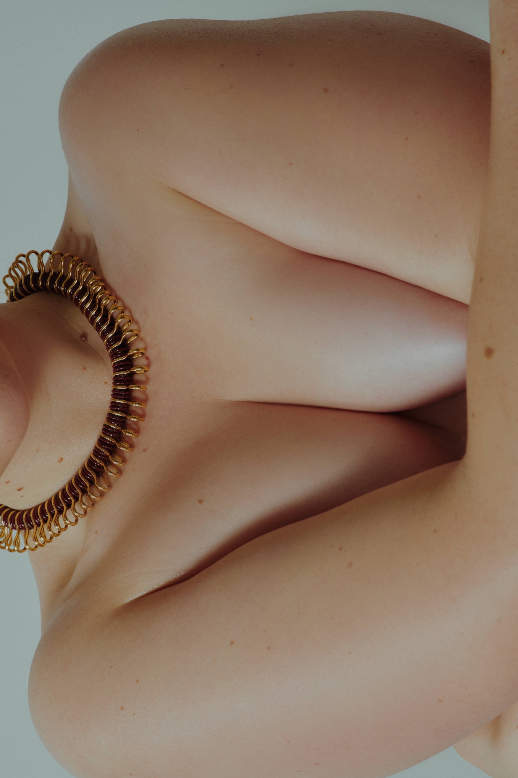 vogue_210424_zoekovacs115339.jpg